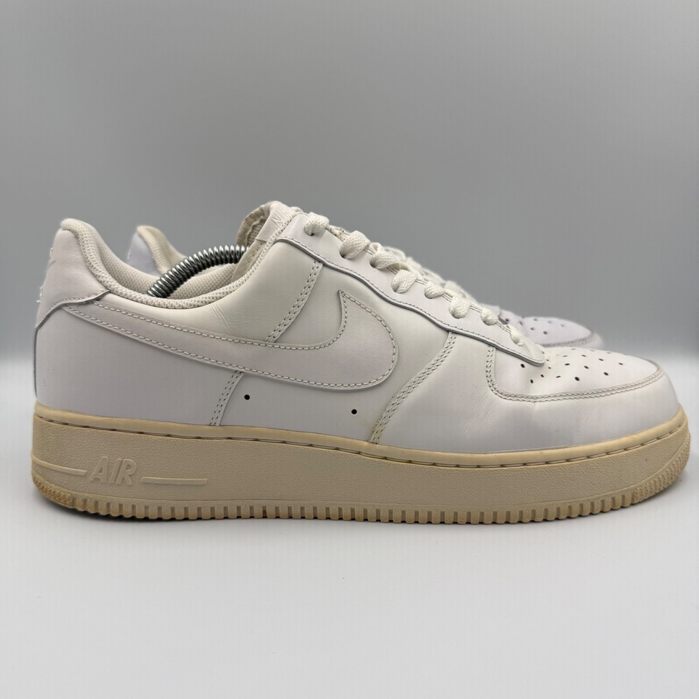 Nike Air Force 1 Low Mens Size 11 Sneakers Leather White 306353-112